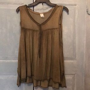 Free People Camisole in Size Extra Small. In an army Green colour